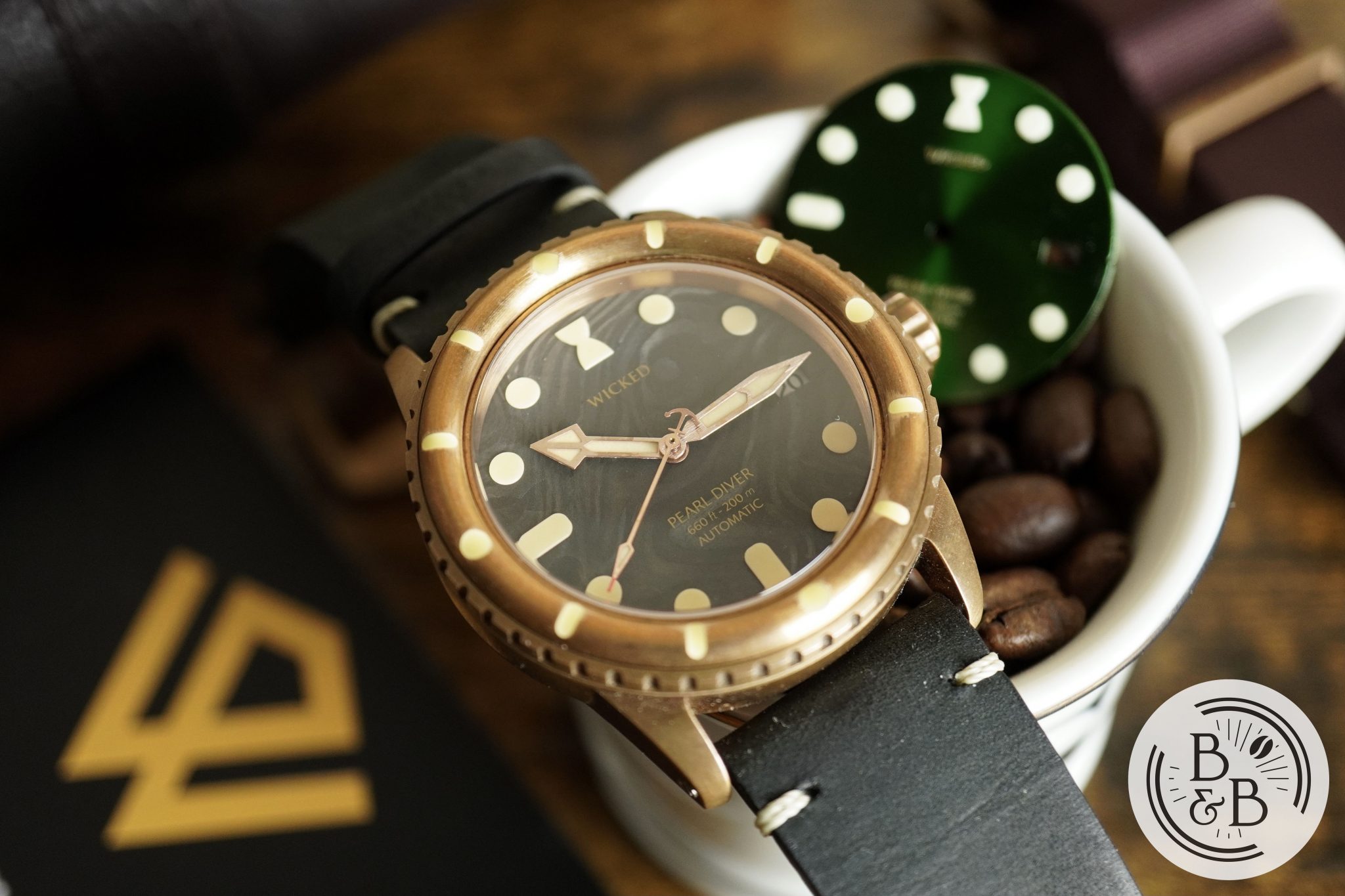 wicked watch pearl diver